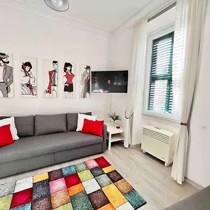 Gateway To Rome's Treasures Appartement